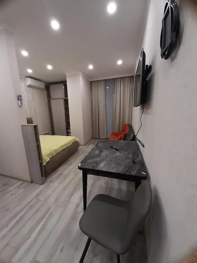 Quiet Apartment In Batumi 0*,